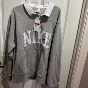 New Nike sweatshirt